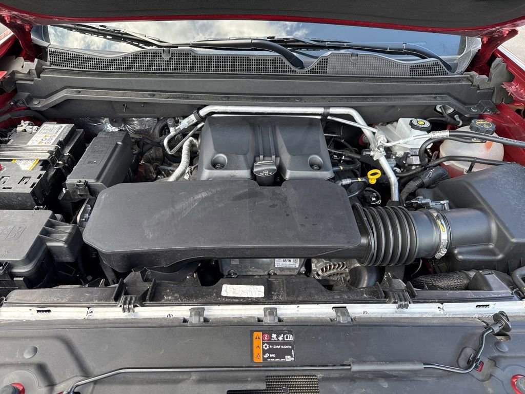 Used 2024 Chevrolet Colorado LT w/ LT Convenience Package III AWD/4WD image 13