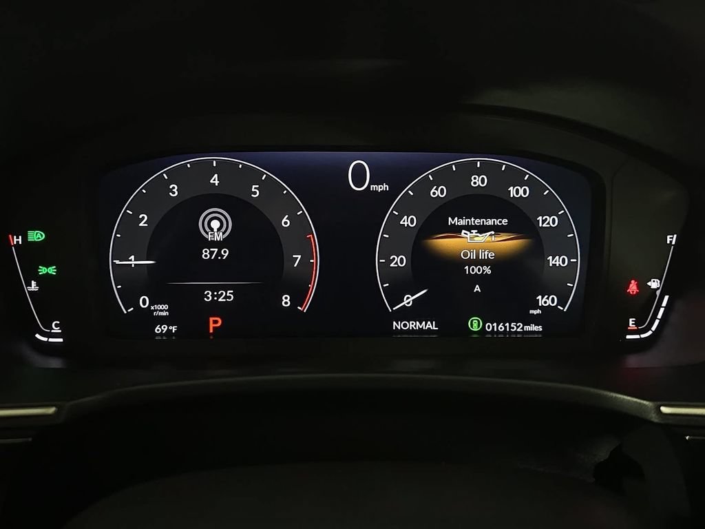Used 2022 Honda Civic Touring image 15