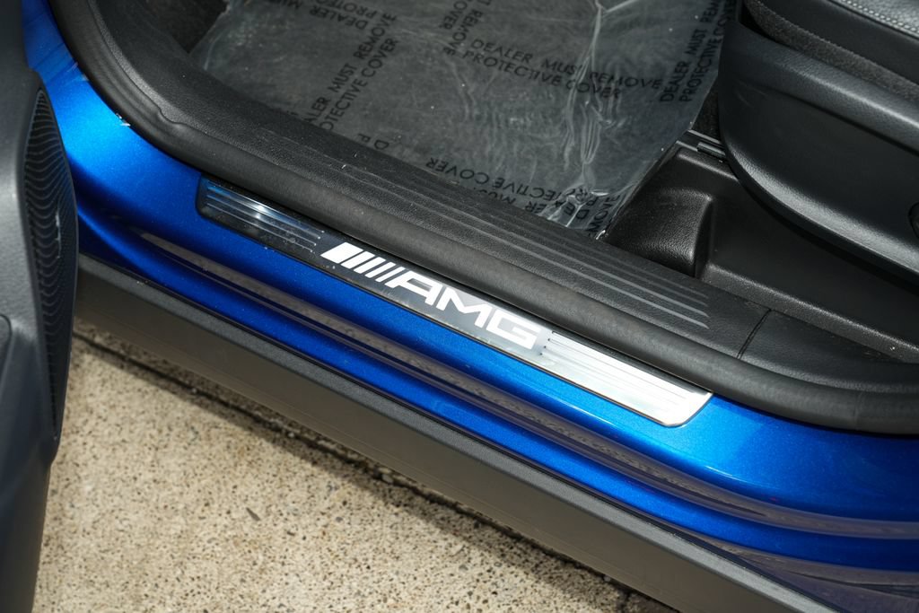 Used 2024 Mercedes-Benz GLA 35 AMG 4MATIC image 21