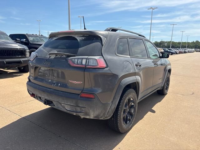 Used 2022 Jeep Cherokee Trailhawk w/ Comfort/Convenience Group AWD/4WD image 3