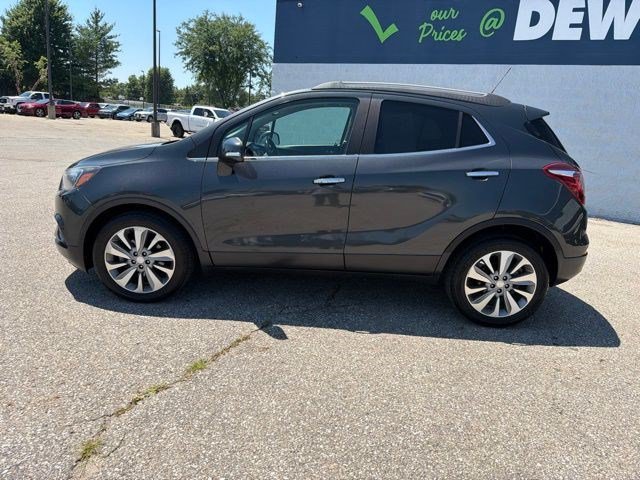 Used 2018 Buick Encore Preferred FWD image 2