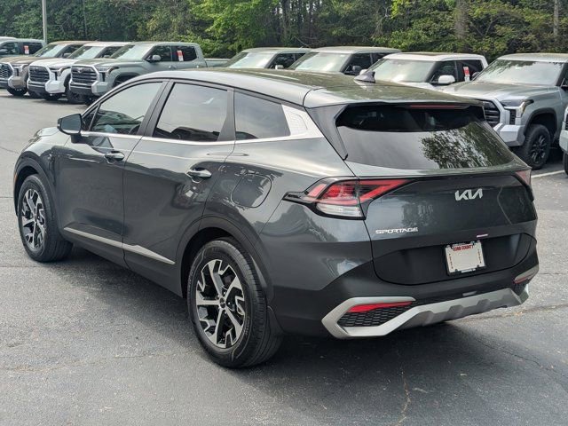 Used 2025 Kia Sportage EX image 5