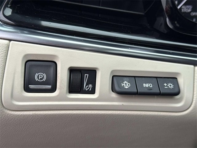 Used 2021 Cadillac XT6 Premium Luxury image 26