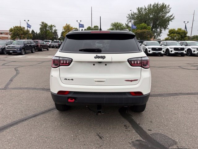 Used 2018 Jeep Compass Trailhawk w/ Leather Interior Group AWD/4WD image 9