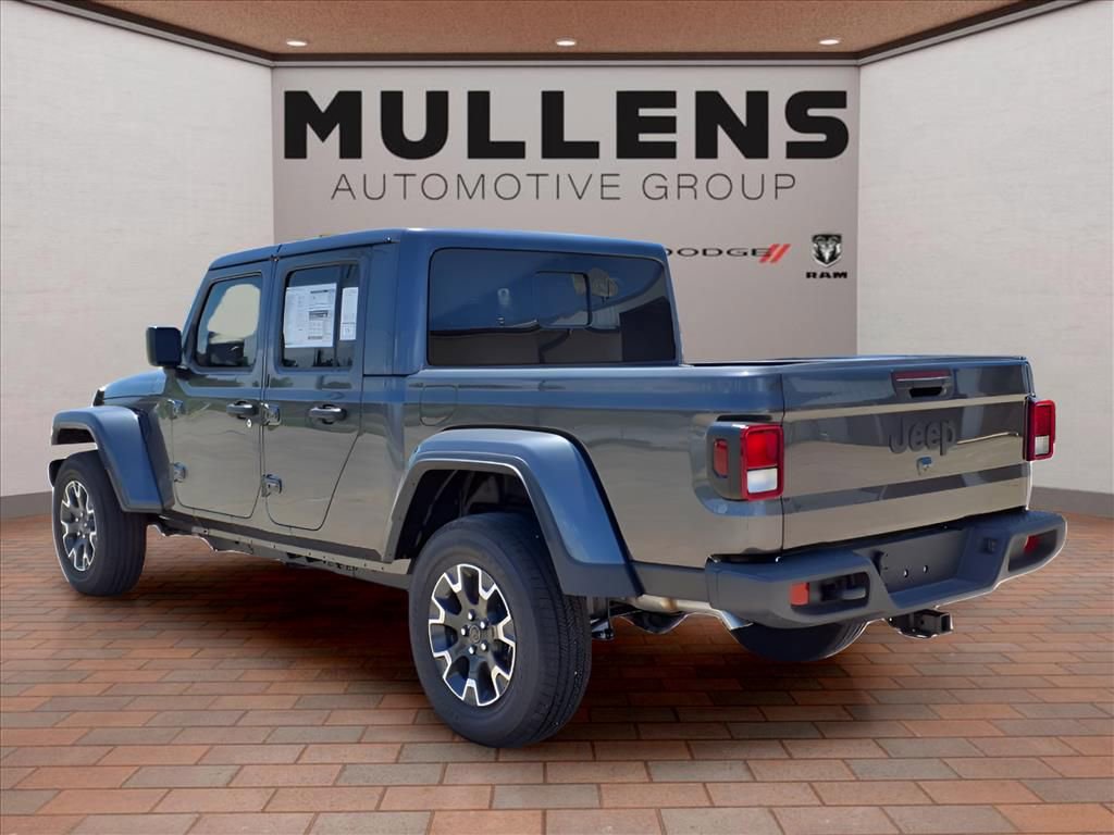 New 2025 Jeep Gladiator Sport w/ Premium Package AWD/4WD image 7