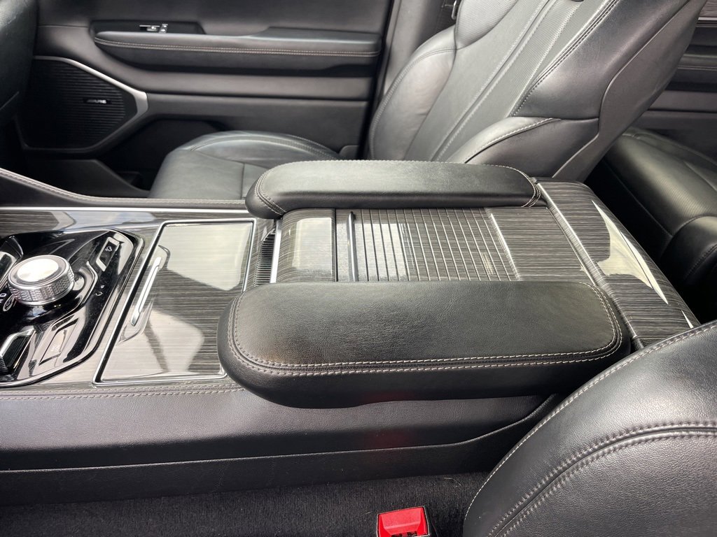 Used 2022 Jeep Wagoneer Series III image 13