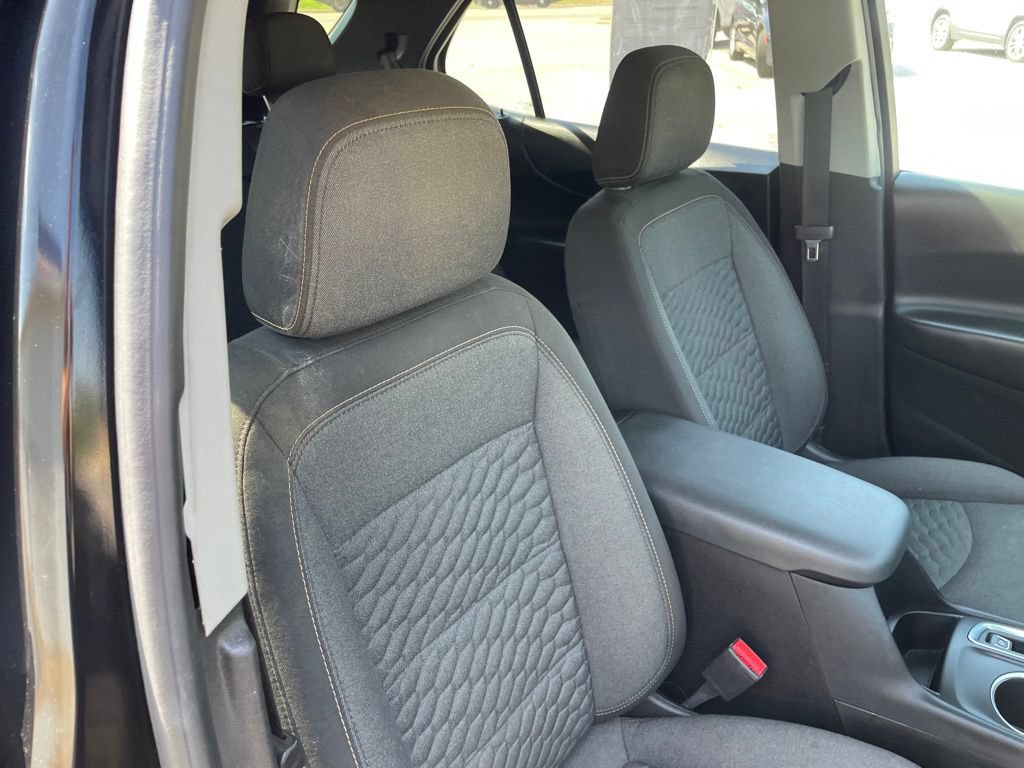 Used 2021 Chevrolet Equinox LT AWD/4WD image 29