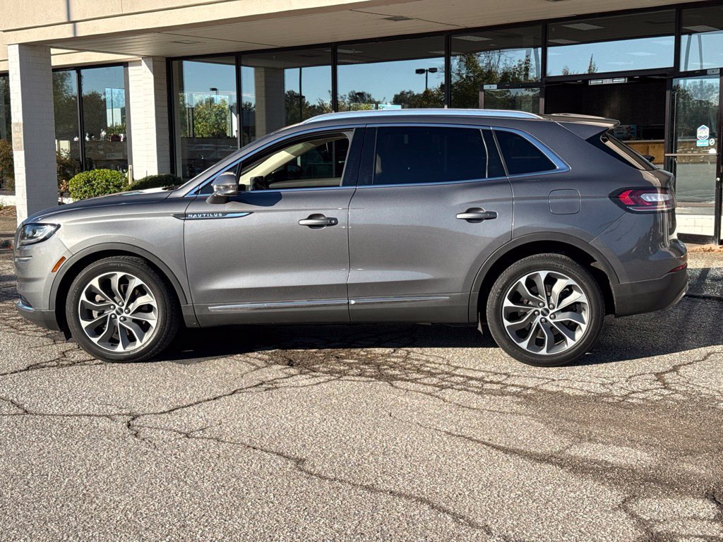Certified 2023 Lincoln Nautilus Reserve AWD/4WD image 11