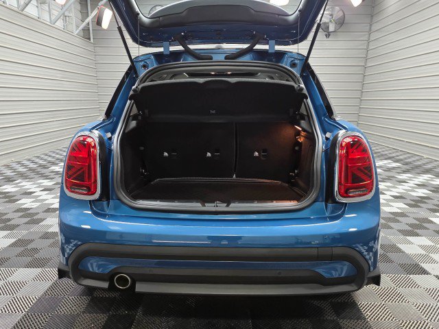 Used 2024 MINI Cooper 4-Door Hardtop FWD image 35
