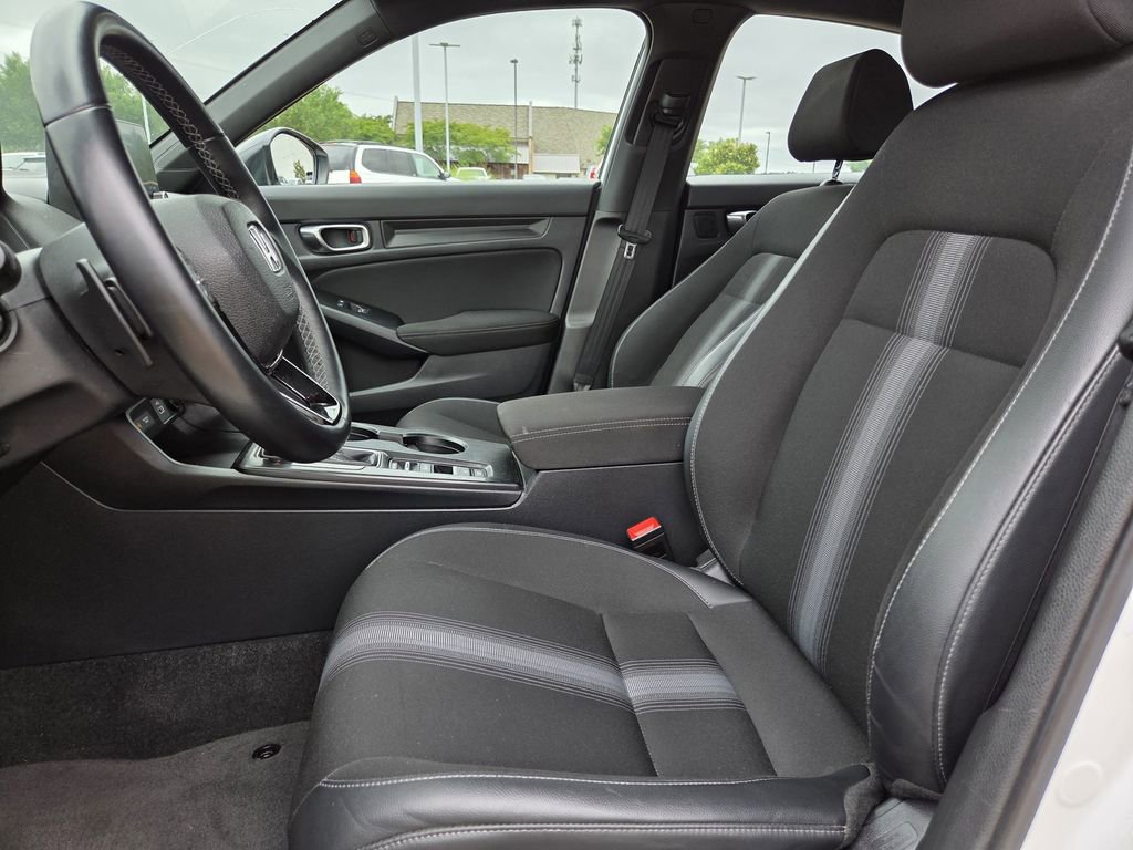 Used 2024 Honda Civic Sport image 13