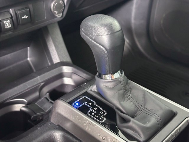 Used 2023 Toyota Tacoma SR5 AWD/4WD image 17