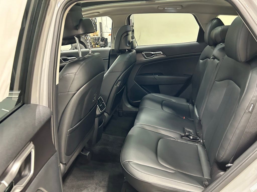 New 2026 Kia Sportage EX w/ EX Panorama Roof Package image 26
