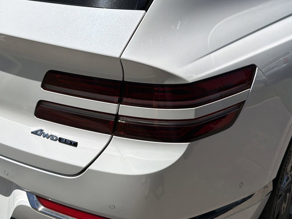 Used 2023 Genesis GV80 3.5T Prestige w/ Prestige Package image 8
