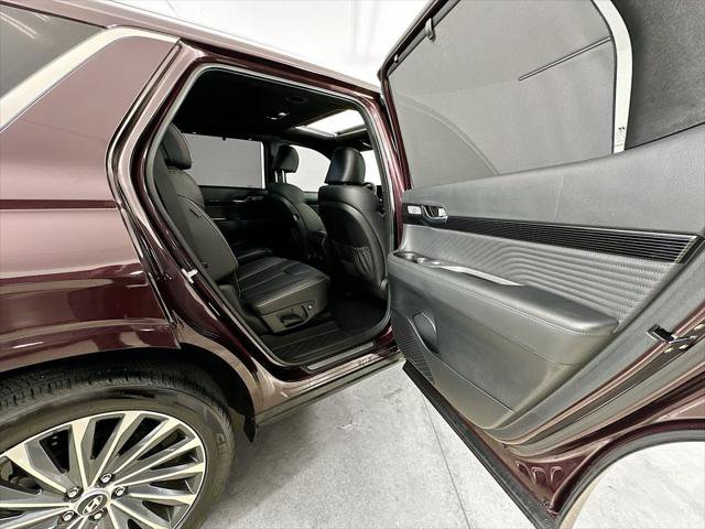 Used 2023 Hyundai Palisade Calligraphy FWD image 38