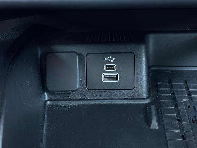 Used 2025 Ford Bronco Sport Badlands AWD/4WD image 13