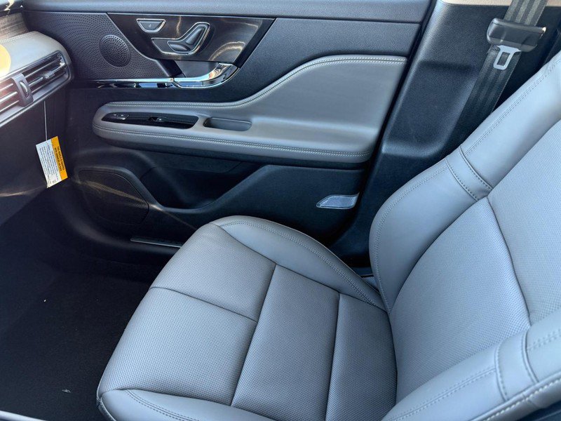 New 2026 Lincoln Corsair Reserve w/ Jet Appearance Package image 14