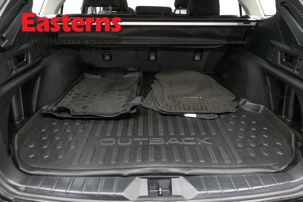 Used 2022 Subaru Outback AWD/4WD image 9