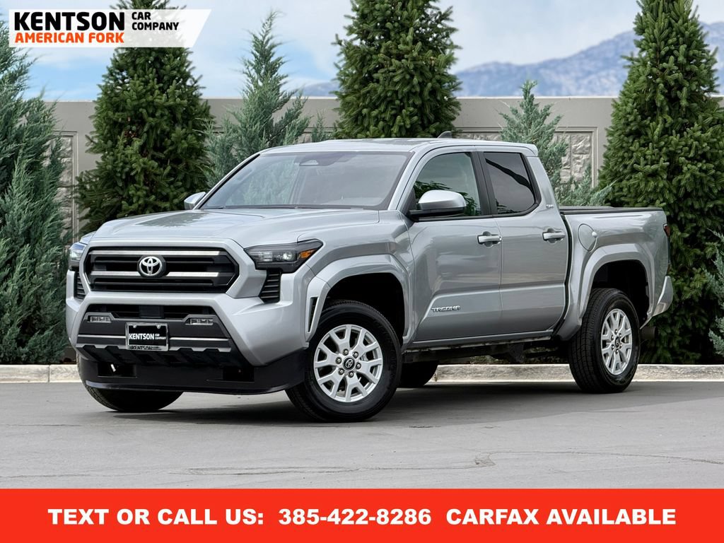 Used 2025 Toyota Tacoma SR5 AWD/4WD image 1