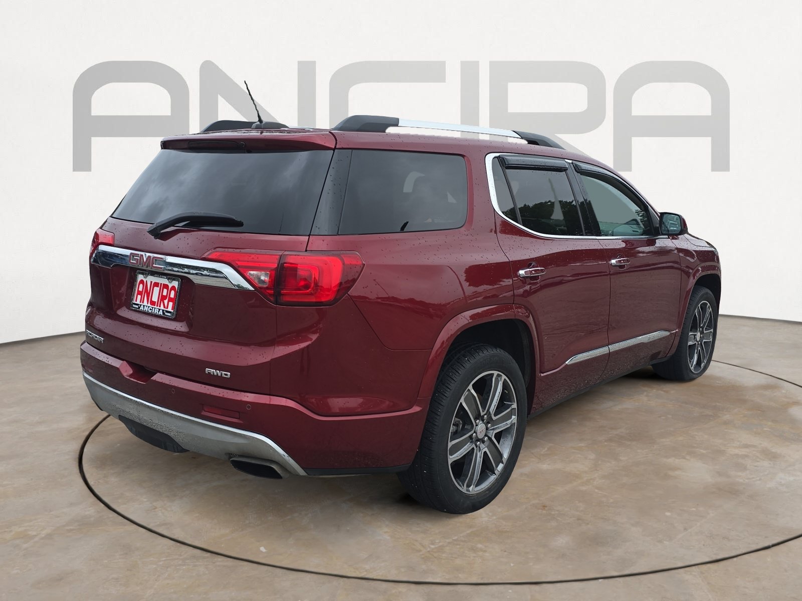 Used 2017 GMC Acadia Denali w/ Technology Package AWD/4WD image 10