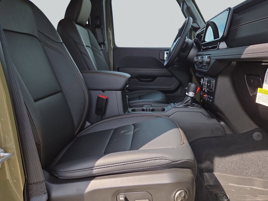 New 2026 Jeep Gladiator Willys AWD/4WD image 22