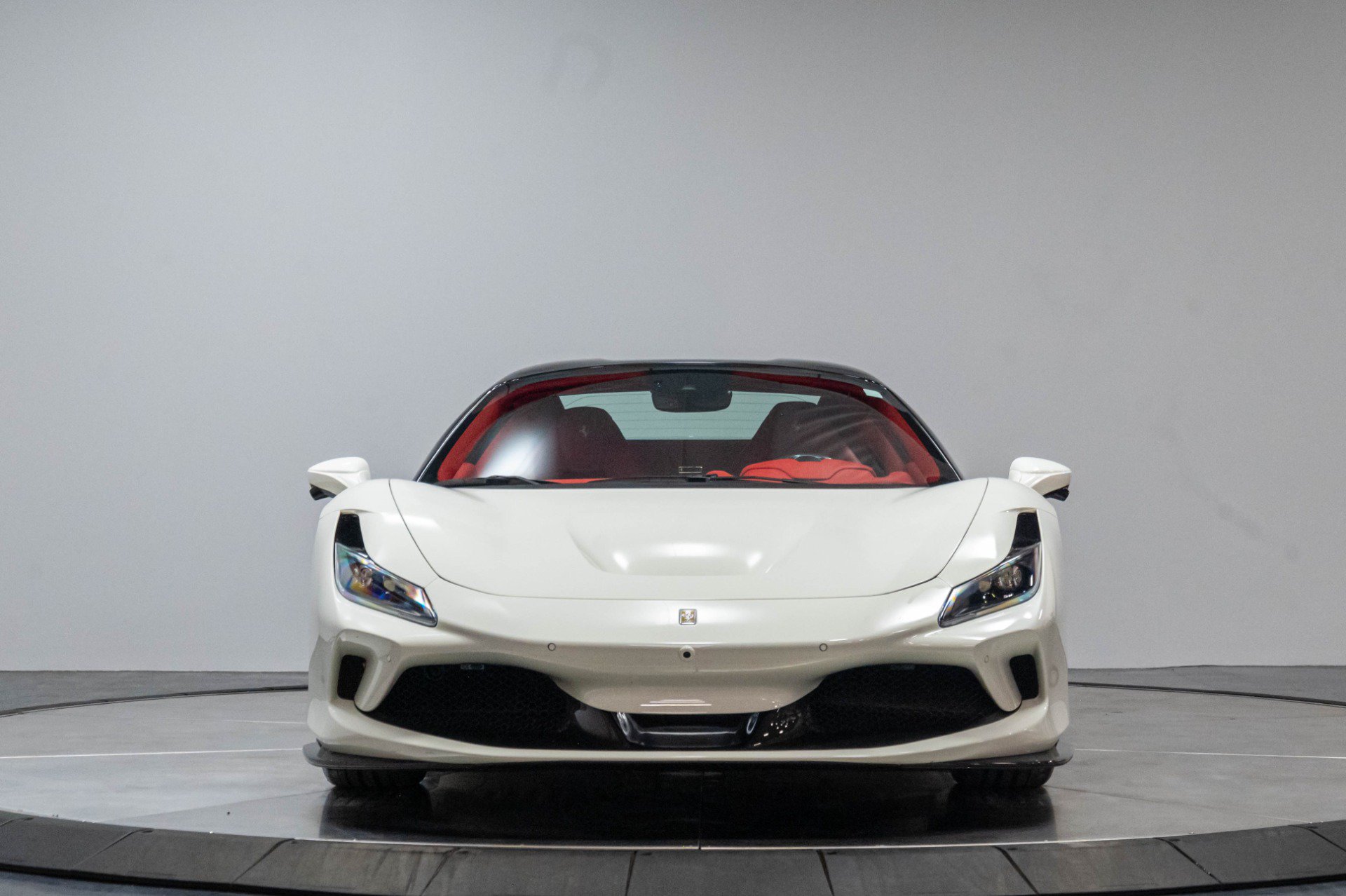 Used 2021 Ferrari F8 Tributo RWD image 62