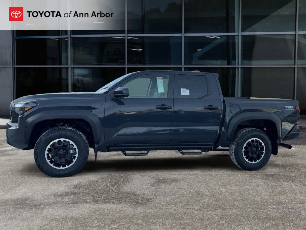 New 2025 Toyota Tacoma TRD Off-Road image 8