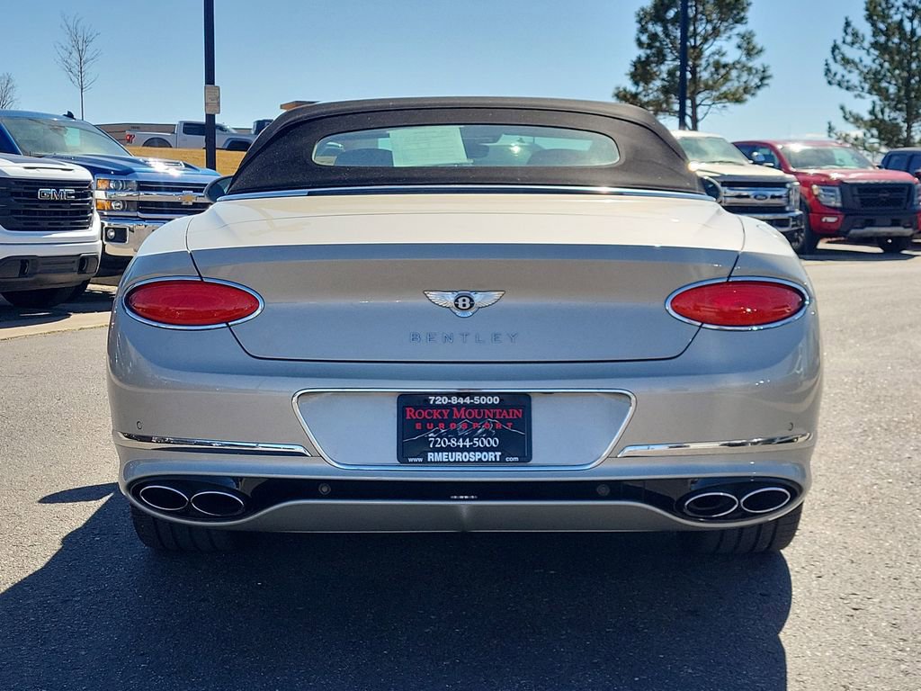 Used 2020 Bentley Continental GT image 4