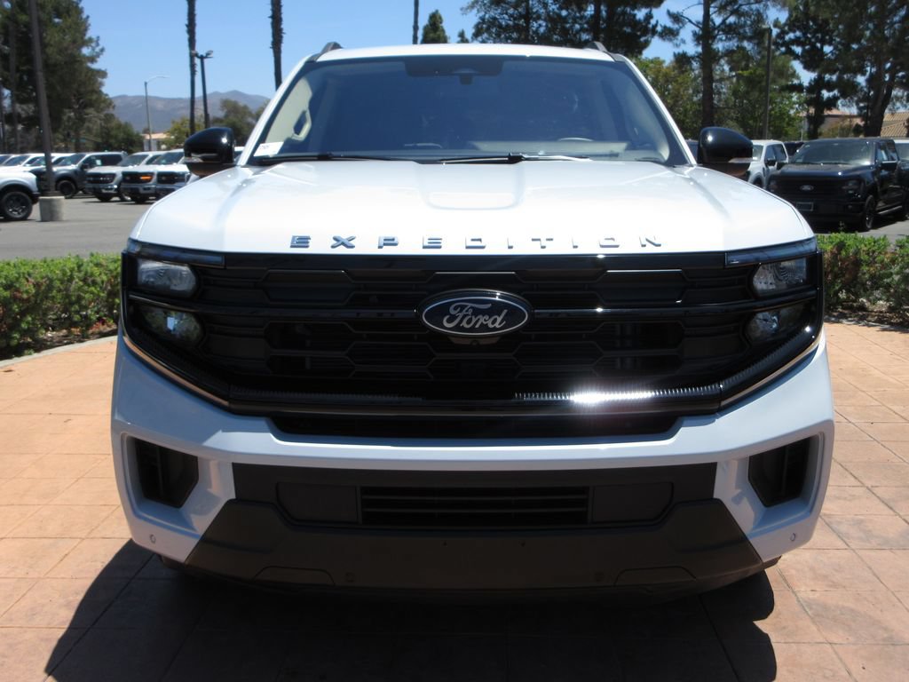 Certified 2025 Ford Expedition Max Active AWD/4WD image 7