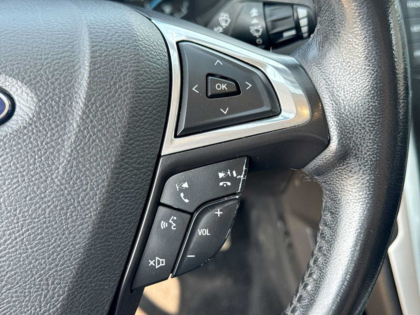 Used 2013 Ford Fusion SE FWD image 21