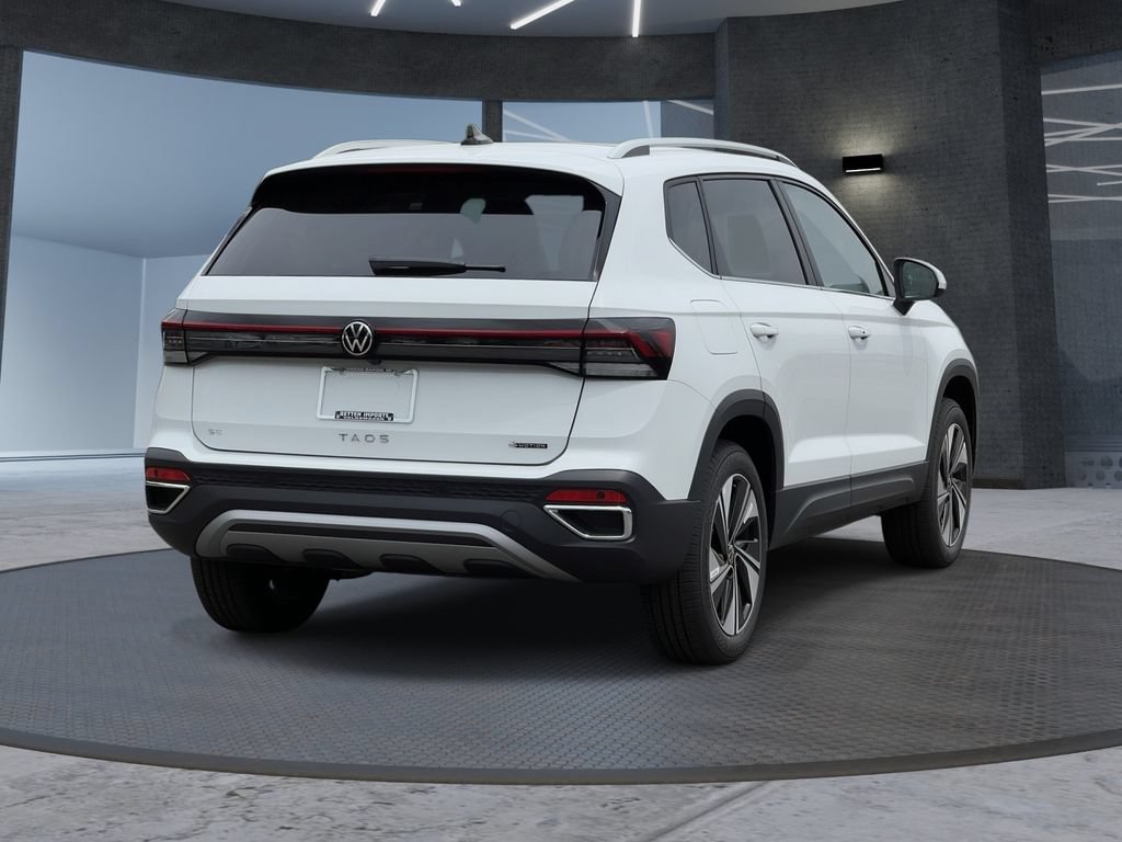 New 2026 Volkswagen Taos SE AWD/4WD image 4