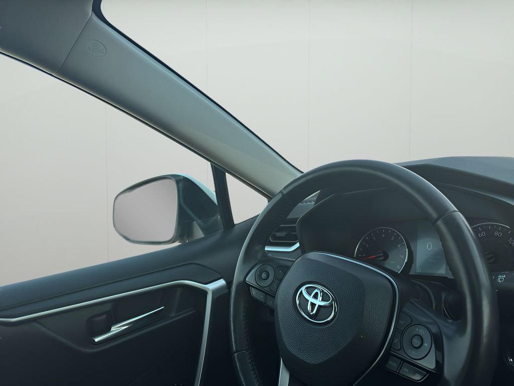 Used 2019 Toyota RAV4 XLE w/ Convenience Package AWD/4WD image 30