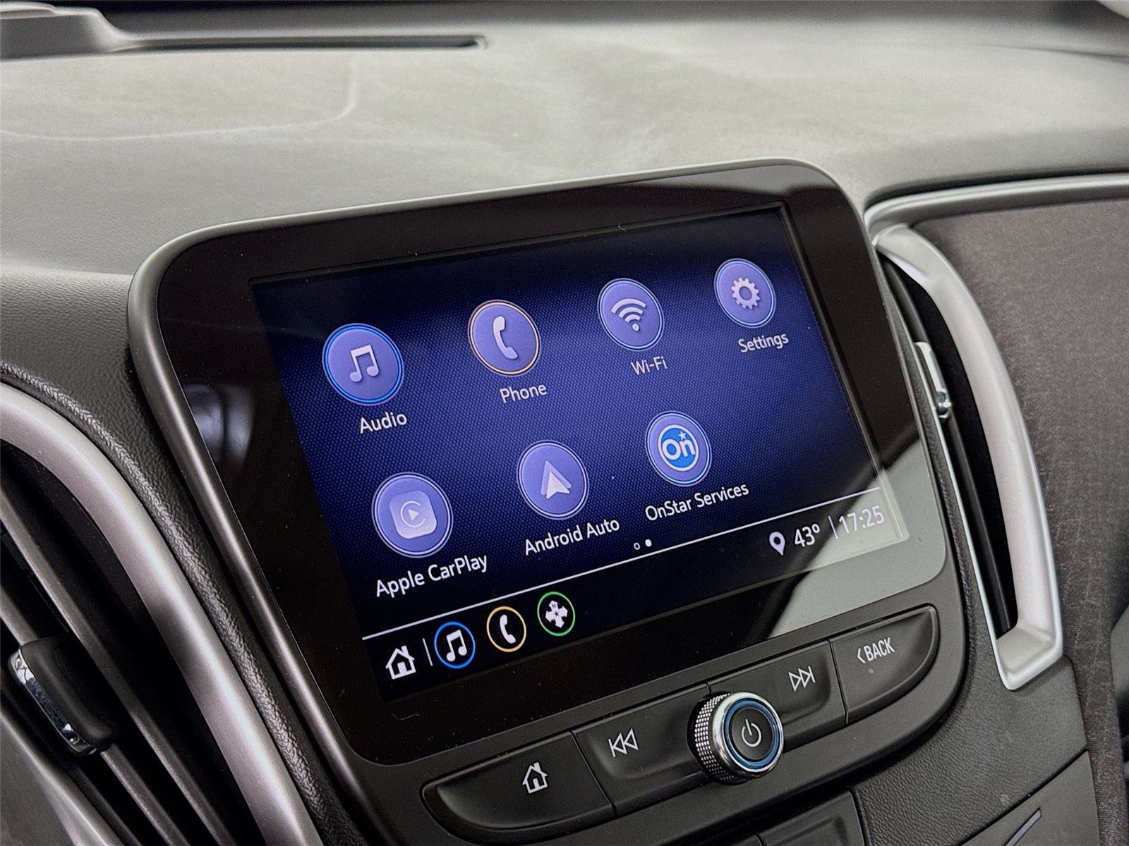 Used 2021 Chevrolet Malibu LS image 14