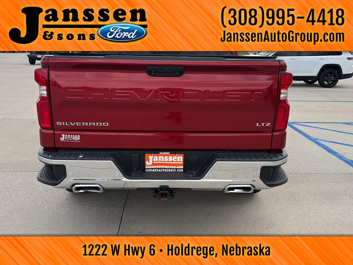 Used 2023 Chevrolet Silverado 1500 LTZ w/ Technology Package AWD/4WD image 7
