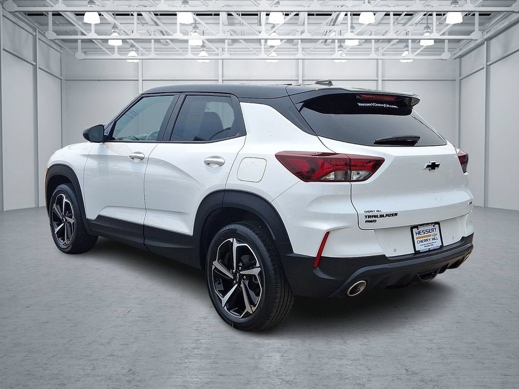 Certified 2022 Chevrolet TrailBlazer RS w/ Technology Package AWD/4WD image 8