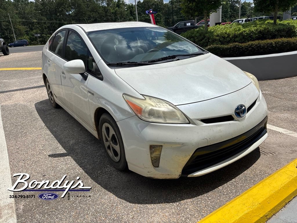 Used 2013 Toyota Prius Two FWD image 3