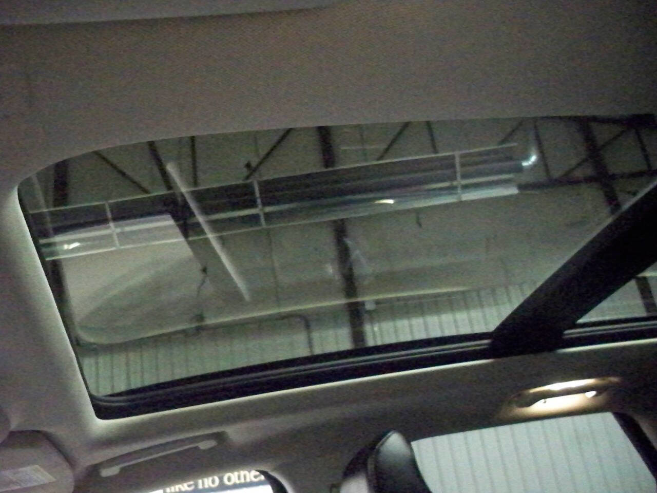 Used 2024 Ford Edge Titanium w/ Equipment Group 301A image 5