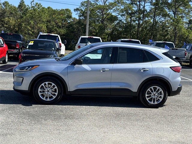 Certified 2022 Ford Escape SE image 7