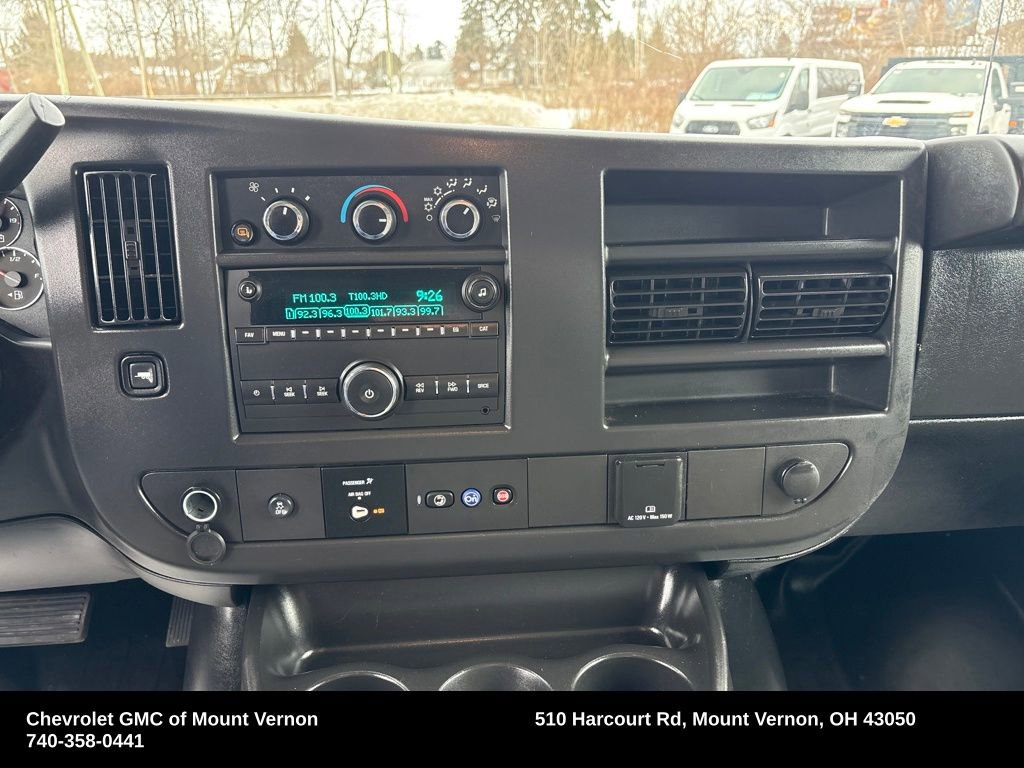 Used 2025 Chevrolet Express 3500 w/ Power Convenience Package image 21