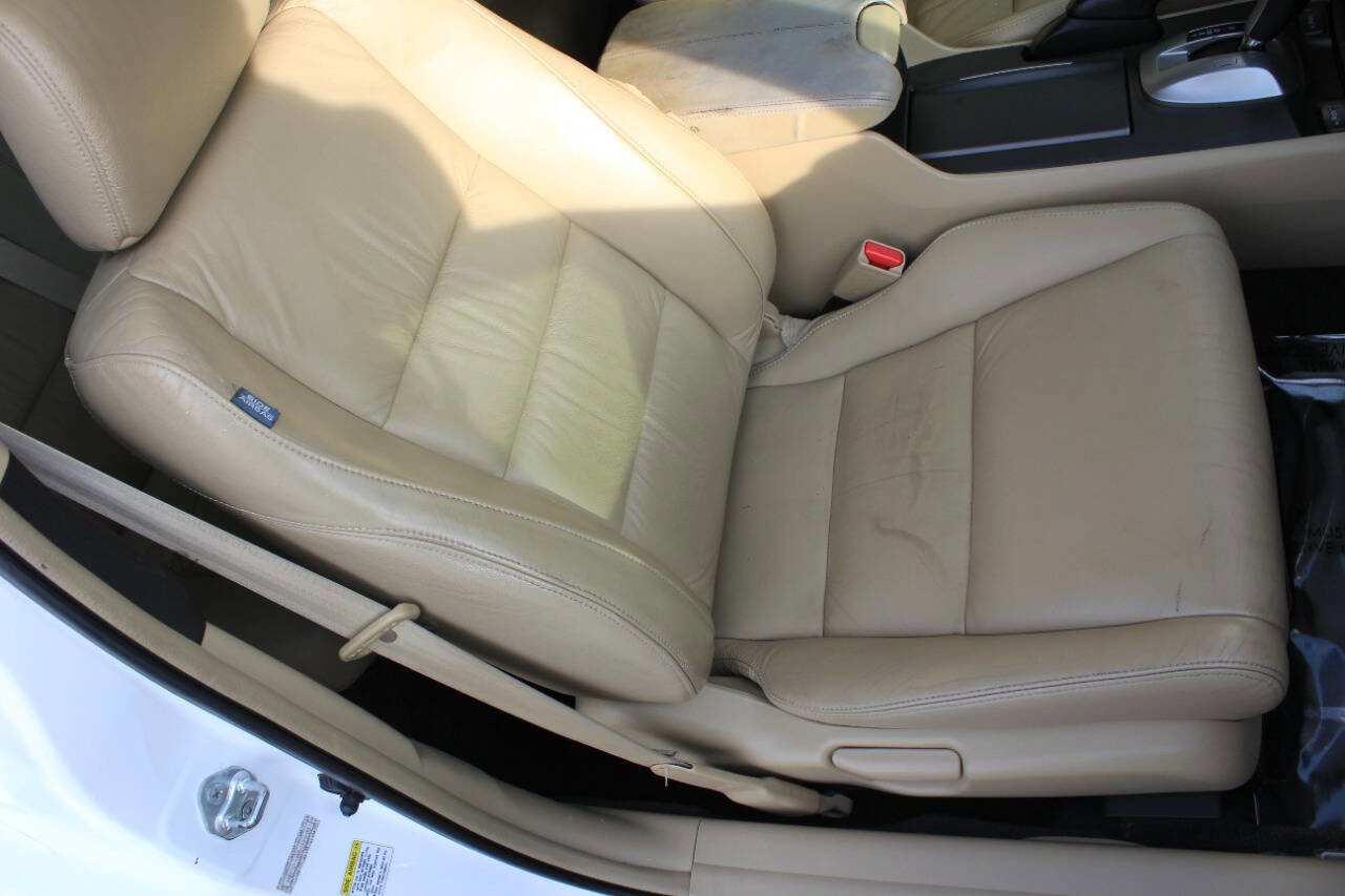 Used 2009 Honda Accord EX-L image 16