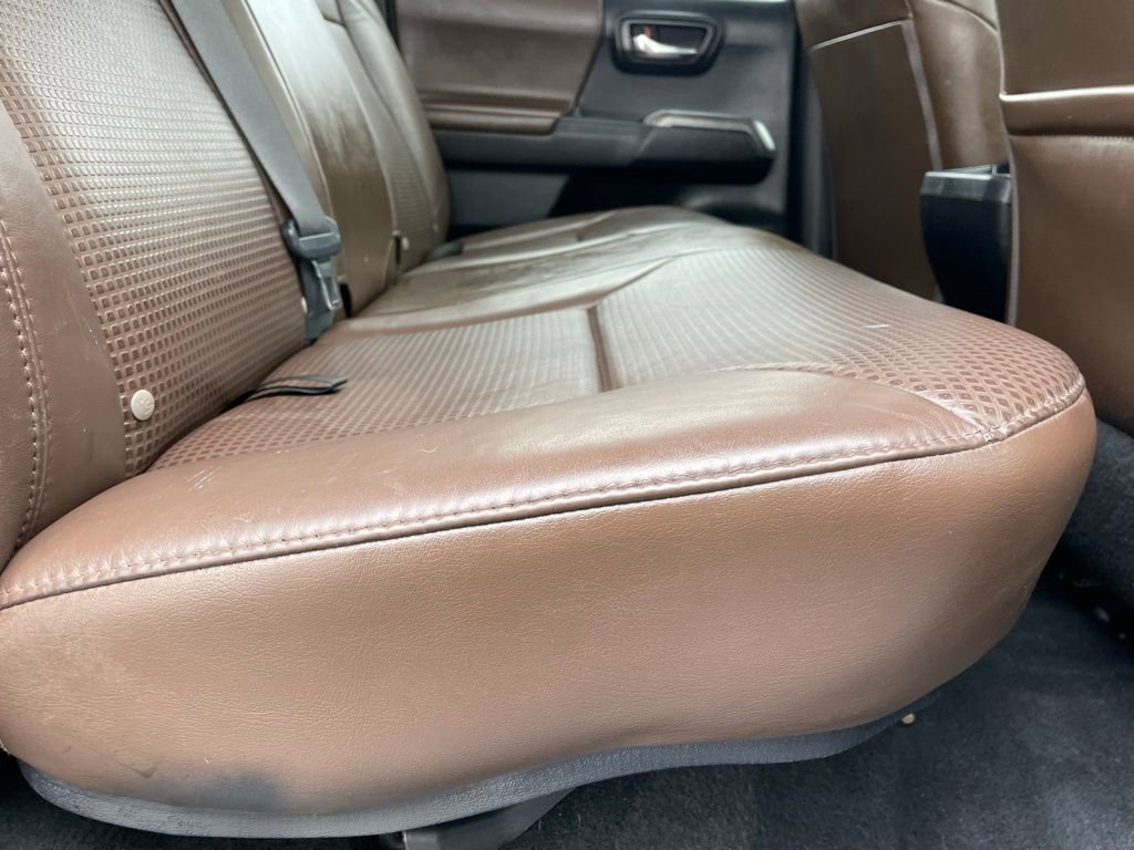 Used 2017 Toyota Tacoma Limited w/ Tow Package image 36