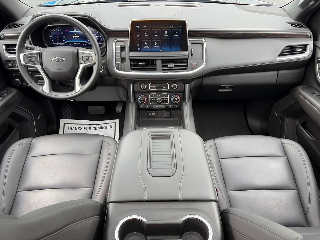 Used 2024 Chevrolet Suburban Z71 w/ Luxury Package AWD/4WD image 13