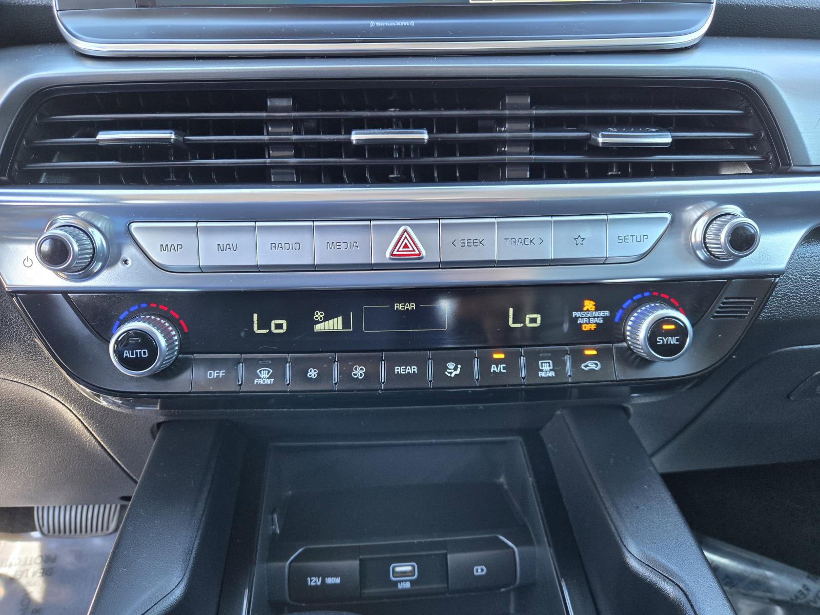 Used 2022 Kia Telluride LX image 12