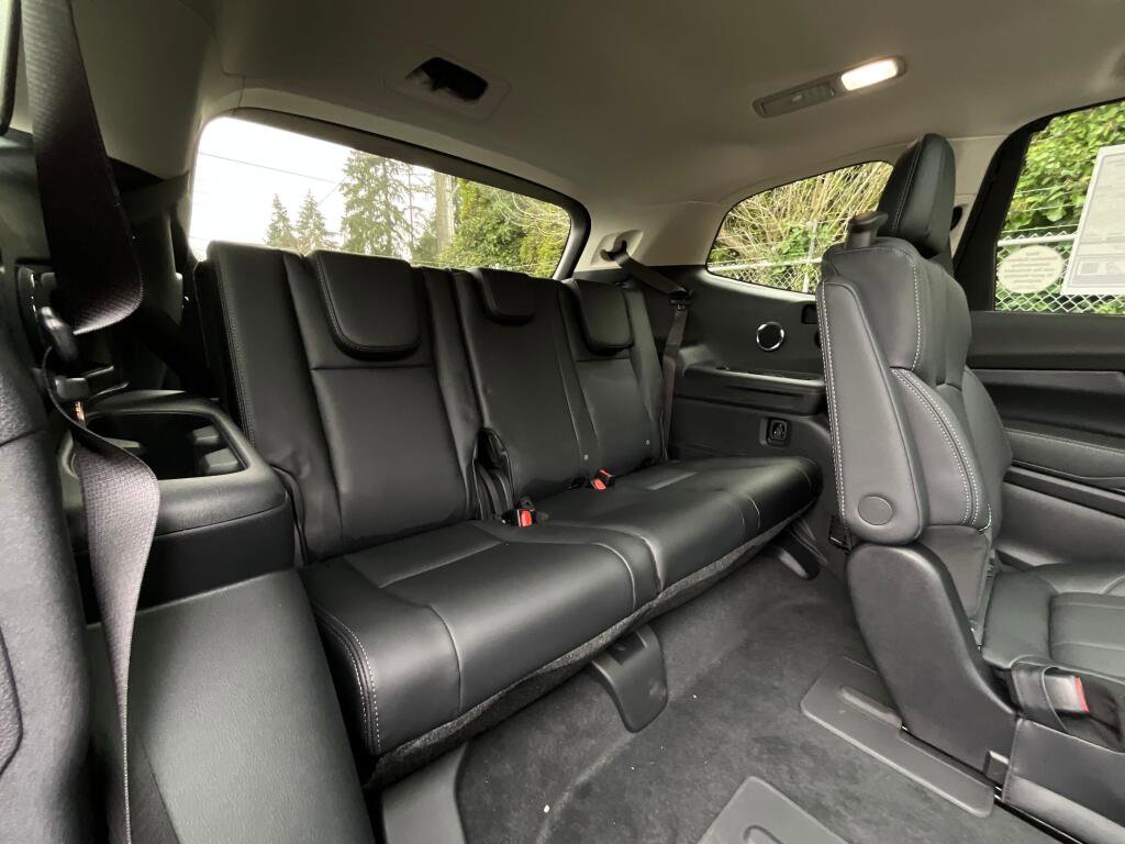 New 2026 Subaru Ascent Limited image 16