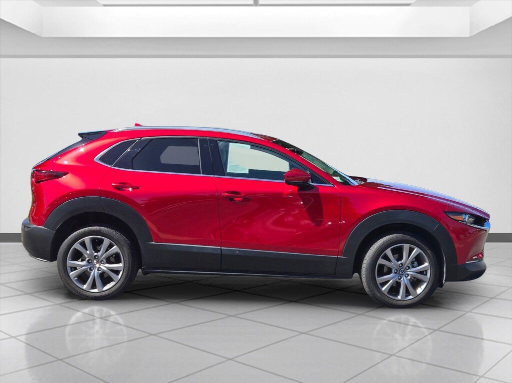 Used 2021 MAZDA CX-30 AWD 2.5 S w/ Premium Package image 4