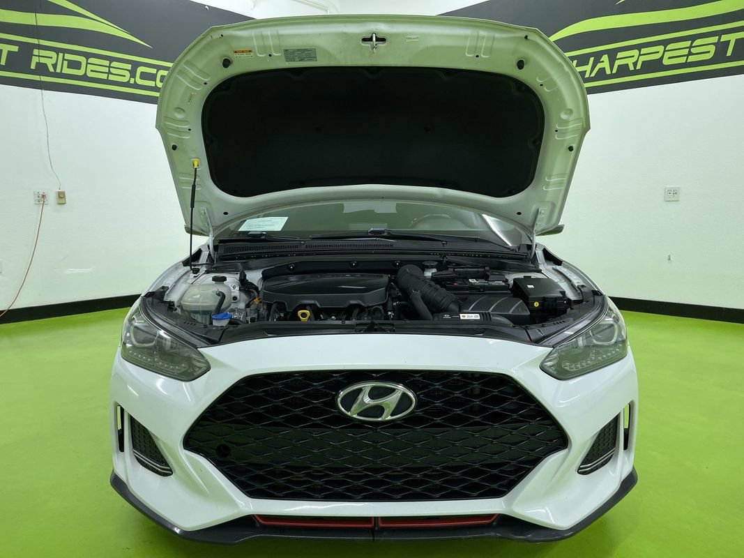 Used 2020 Hyundai Veloster Turbo image 4