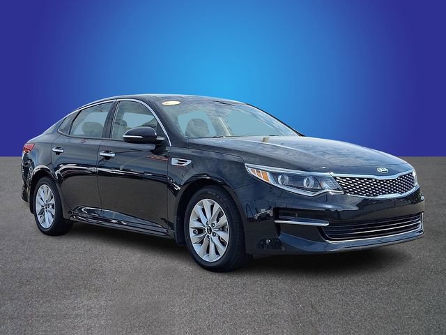 Used 2017 Kia Optima EX w/ Premium Package FWD image 3