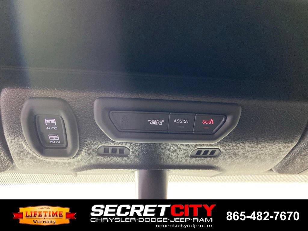 Used 2023 Jeep Wrangler Unlimited w/ Sun & Screen Package AWD/4WD image 20