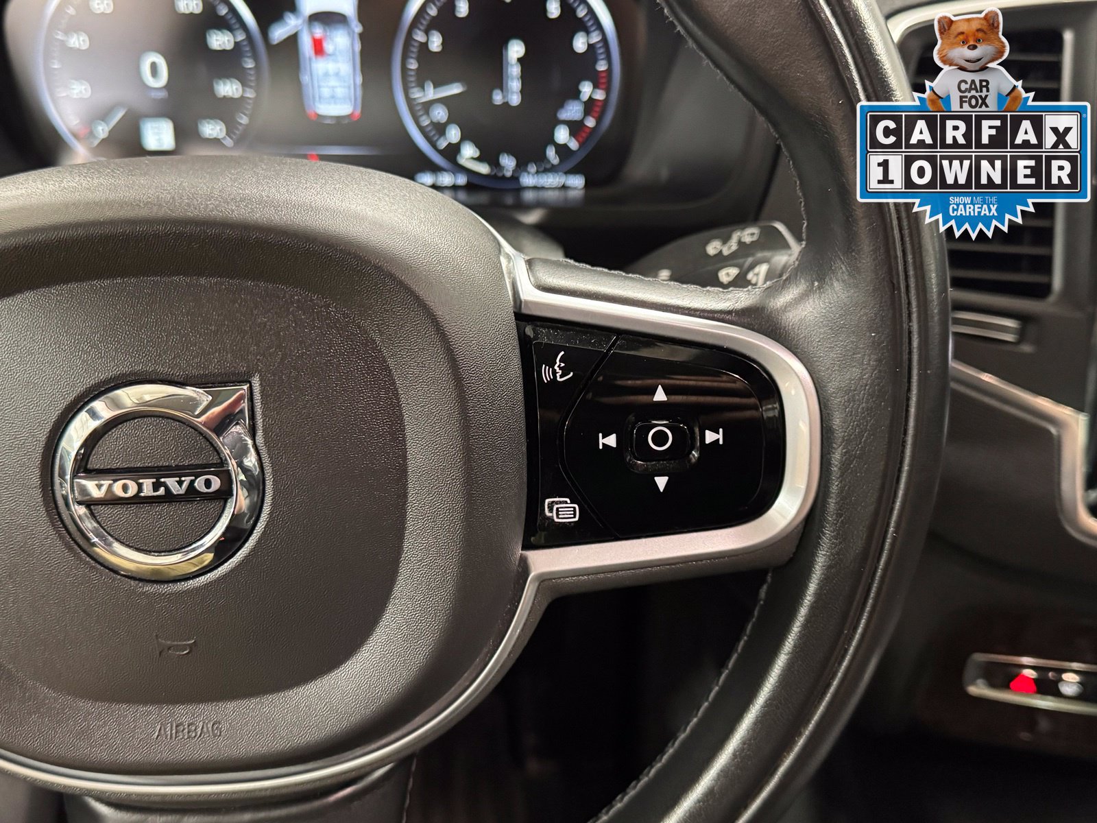 Used 2019 Volvo XC90 T6 Momentum w/ Protection Package Premier AWD/4WD image 22