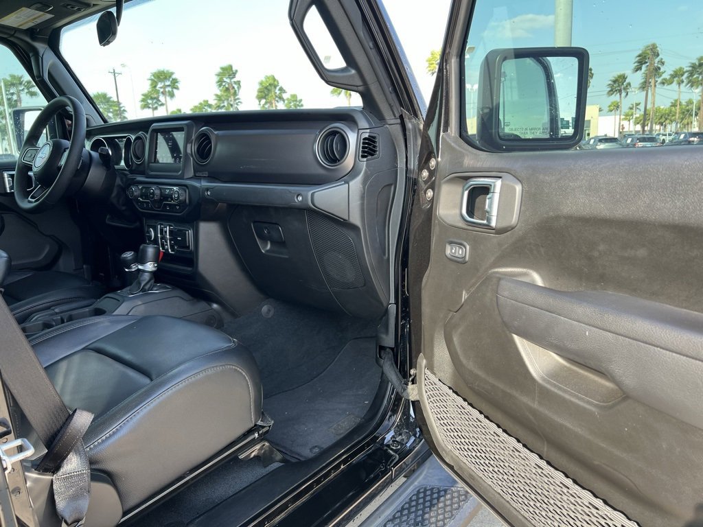 Used 2023 Jeep Gladiator Sport image 24