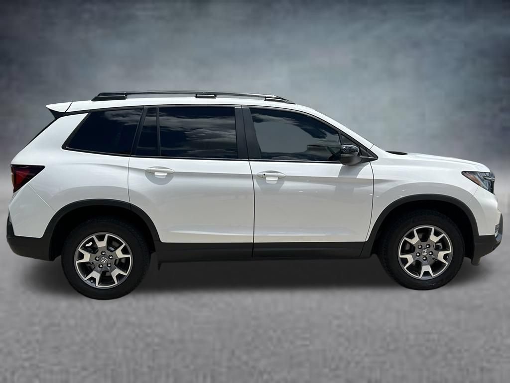 Used 2023 Honda Passport TrailSport image 7